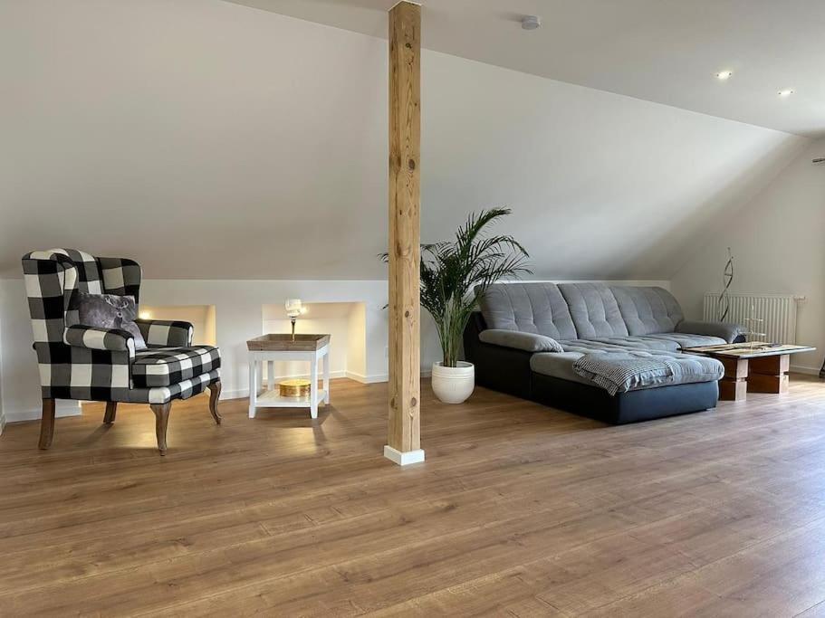 Neuwertige Gemuetliche Wohnung Риден Экстерьер фото